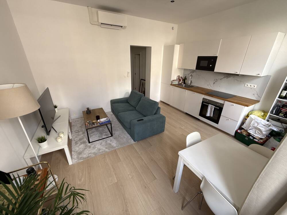 Appartement te huur in Etterbeek 1040 1100.00€ 1 slaapkamers 53.00m² - Zoekertje 600699