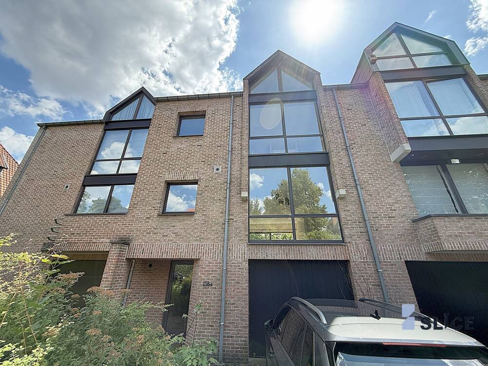 Huis te koop in Ukkel 1180 699000.00€ 5 slaapkamers 234.00m² - Zoekertje 600969