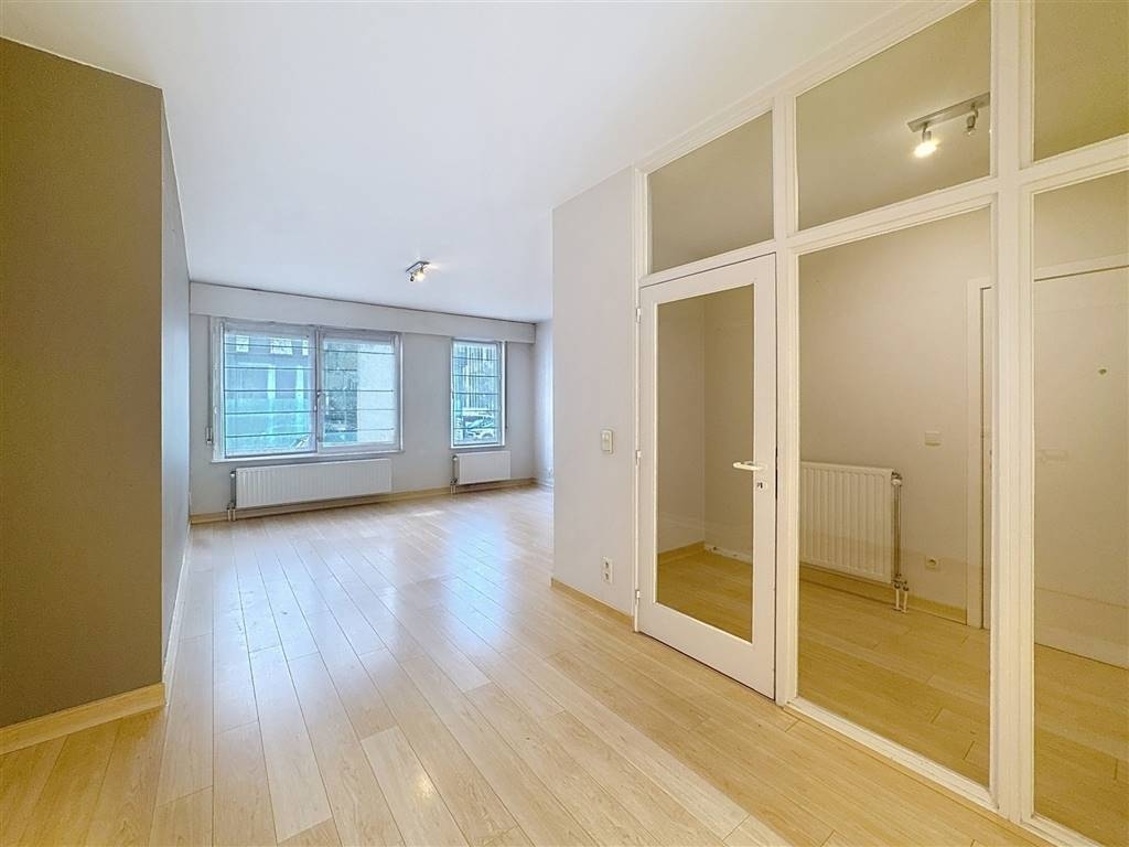 Appartement à vendre à Saint-Josse-ten-Noode 1210 325000.00€ 2 chambres 90.00m² - annonce 601308