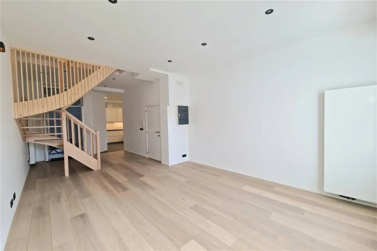 Duplex à vendre à Bruxelles 1000 379000.00€ 2 chambres 98.00m² - annonce 601299