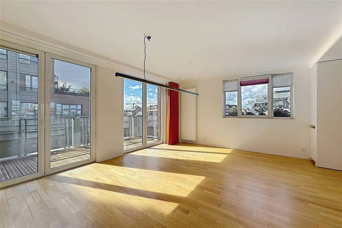 Appartement à à Bruxelles 1000 1950.00€ 2 chambres 145.00m² - annonce 601314