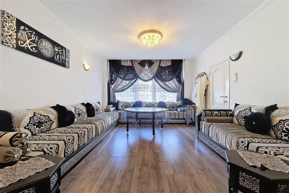 Maison à vendre à Anderlecht 1070 395000.00€ 6 chambres 220.00m² - annonce 601372