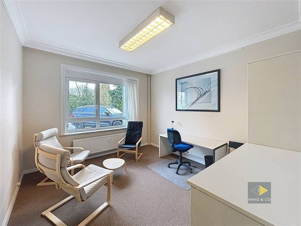 Handelszaak te huur in Oudergem 1160 300.00€ slaapkamers 15.00m² - Zoekertje 601287