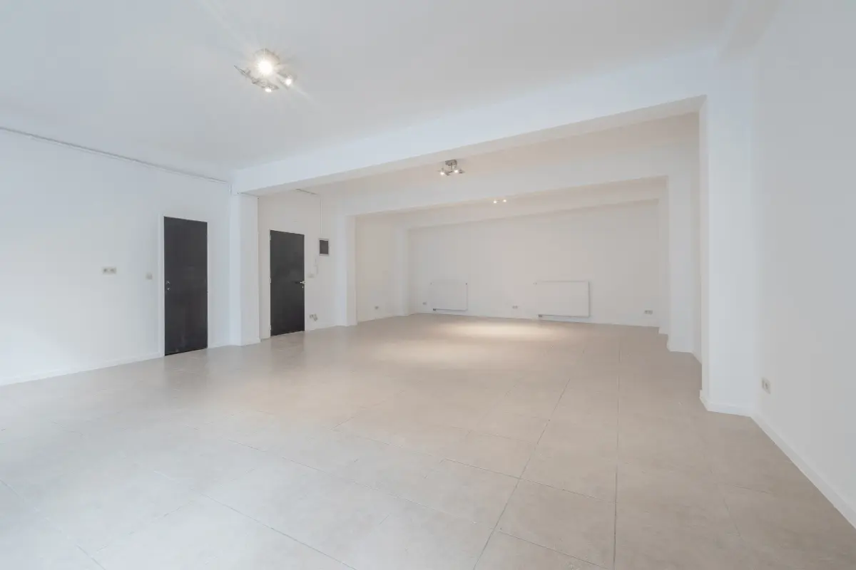 Commerce à vendre à Saint-Gilles 1060 269000.00€  chambres 200.00m² - annonce 601608