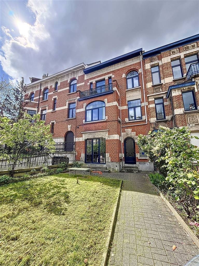 Maison à vendre à Etterbeek 1040 699000.00€ 6 chambres 225.00m² - annonce 601587