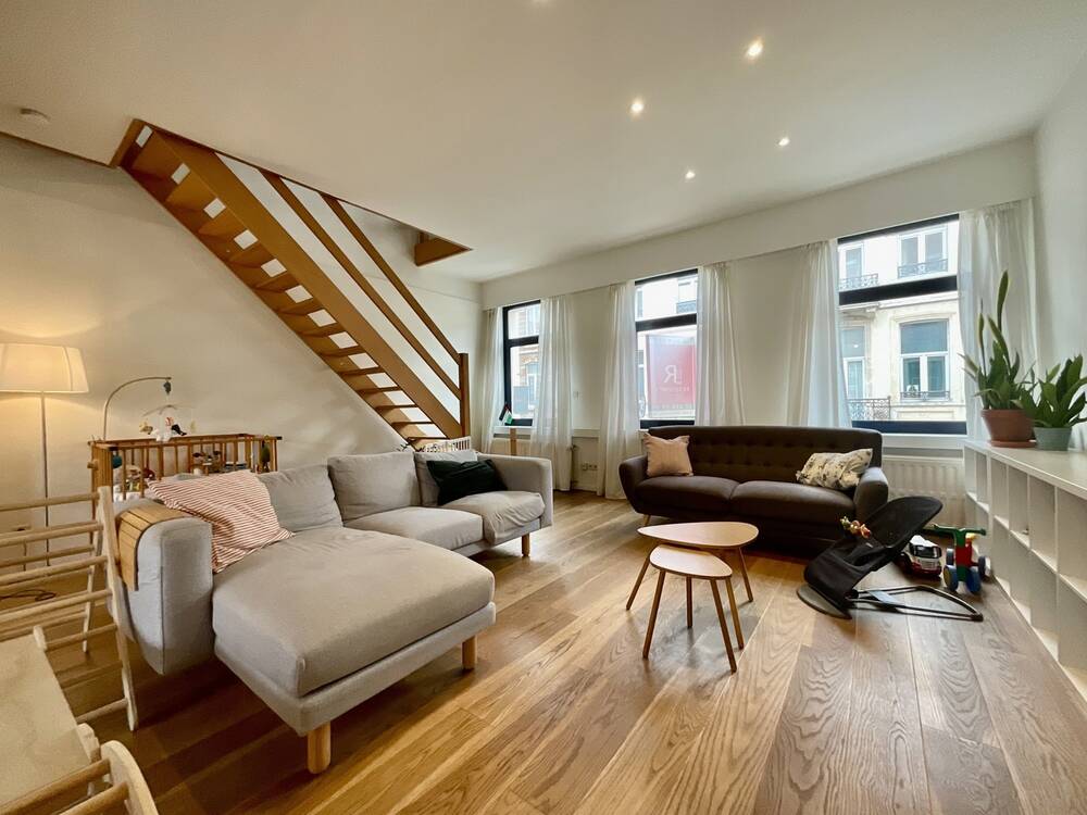 Triplex à vendre à Molenbeek-Saint-Jean 1080 449000.00€ 3 chambres 230.00m² - annonce 601637