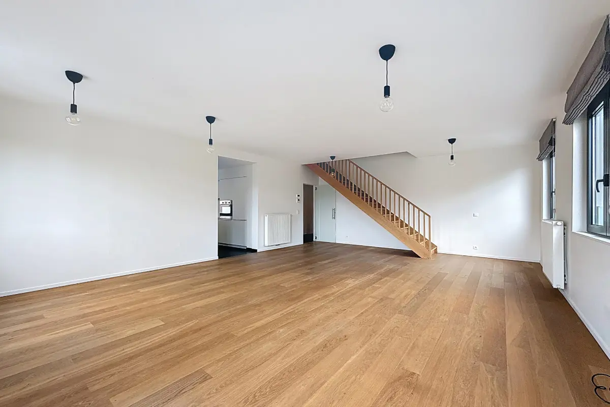 Duplex à louer à Bruxelles 1000 2700.00€ 4 chambres 170.00m² - annonce 602490