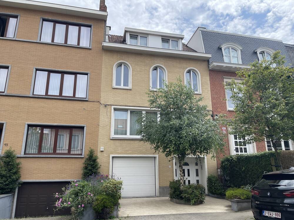 Huis te huur in Sint-Lambrechts-Woluwe 1200 2850.00€ 4 slaapkamers 285.00m² - Zoekertje 601945