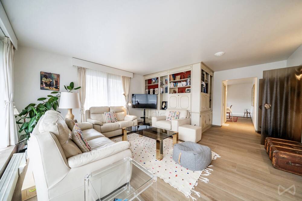 Appartement à vendre à Woluwe-Saint-Pierre 1150 540000.00€ 3 chambres 165.00m² - annonce 602433