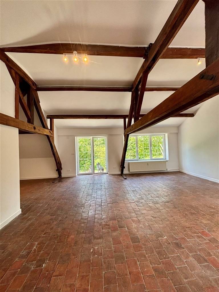 Château à à Chaussée-Notre-Dame-Louvignies 7063 1400.00€ 2 chambres 130.00m² - annonce 602254