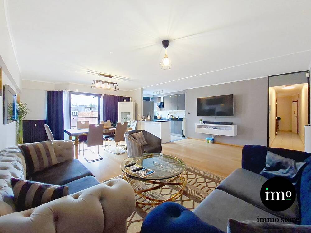 Appartement te koop in Sint-Jans-Molenbeek 1080 285000.00€ 3 slaapkamers 116.00m² - Zoekertje 602190