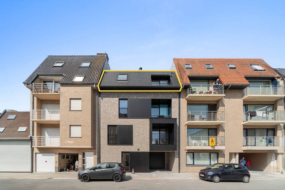 Appartement te koop in Bredene 8450 343000.00€ 2 slaapkamers m² - Zoekertje 603064