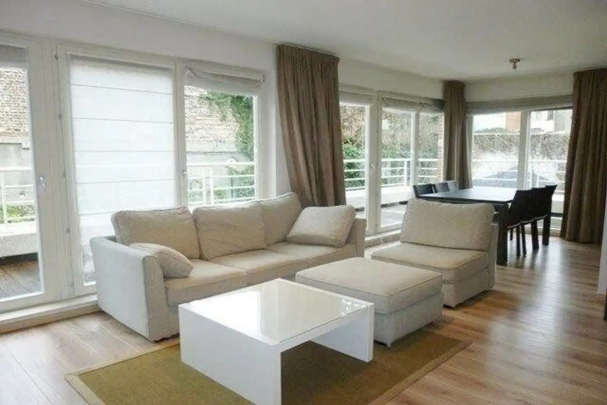 Benedenverdieping te  huur in Etterbeek 1040 1250.00€ 1 slaapkamers 70.00m² - Zoekertje 603487