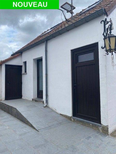 Studio à louer à Chastre-Villeroux-Blanmont 1450 600.00€ chambres 30.00m² - annonce 603496