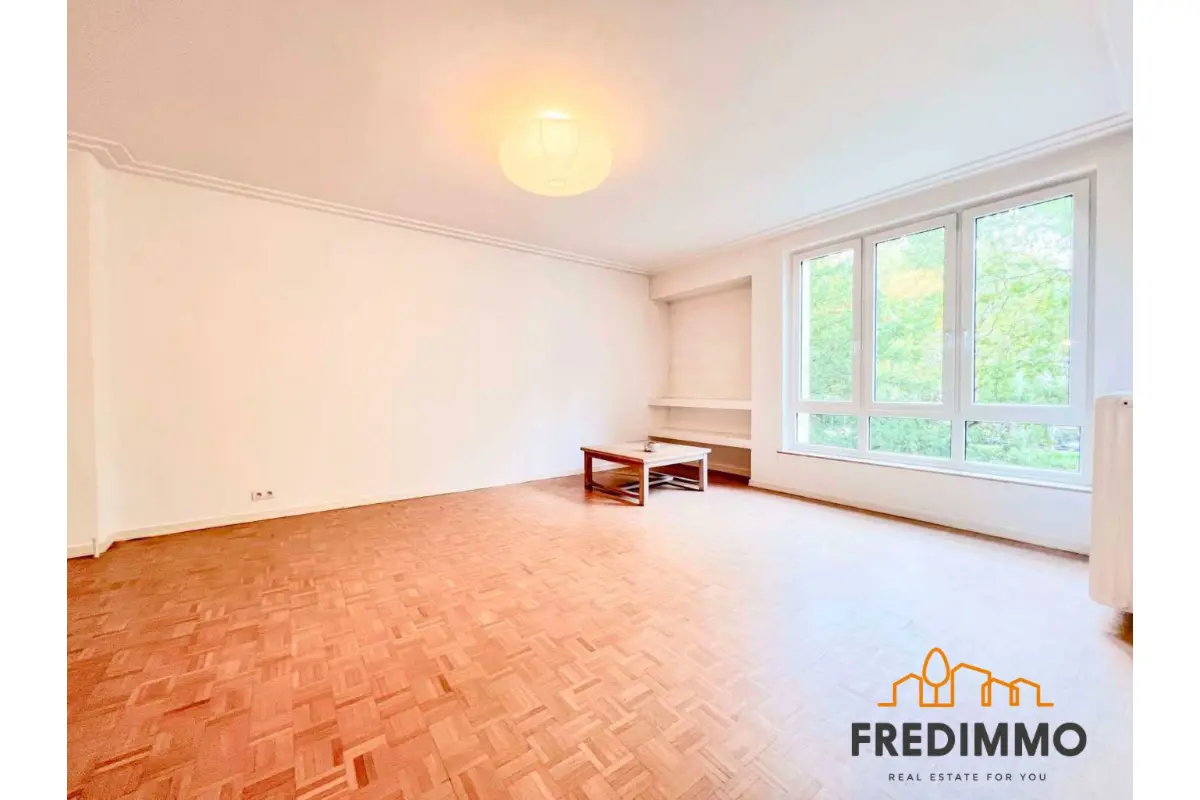 Appartement à  à Woluwe-Saint-Pierre 1150 1450.00€ 2 chambres 85.00m² - annonce 604084