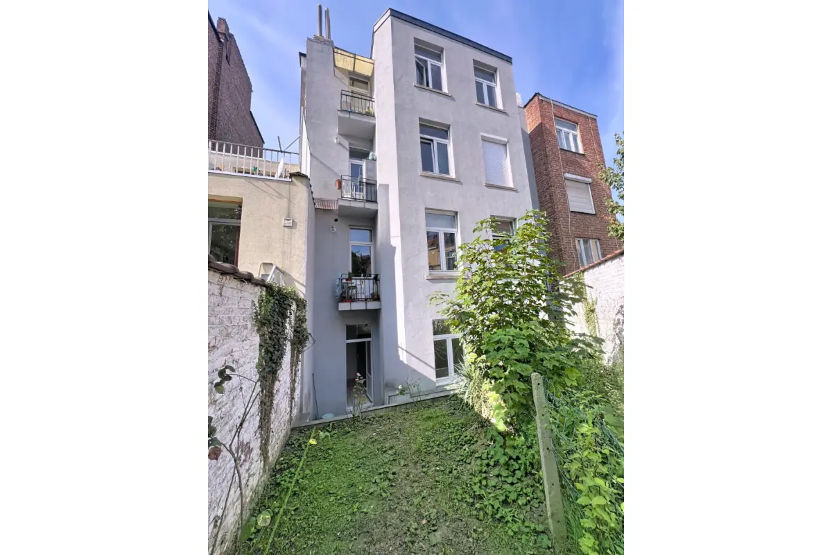 Rez-de-chaussée à  à Schaerbeek 1030 259000.00€ 2 chambres 75.00m² - annonce 603463