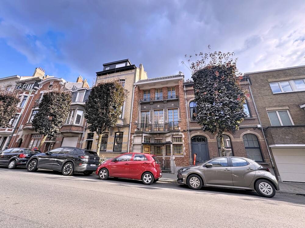 Immeuble de rapport - Immeuble à appartement à vendre à Forest 1190 750000.00€ 5 chambres 240.00m² - annonce 603465