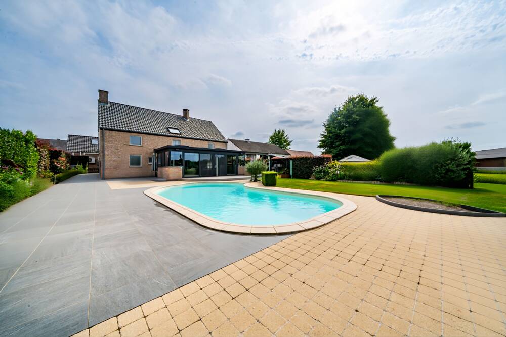 Villa te koop in Villers-la-Ville 1495 875000.00€ 5 slaapkamers 330.00m² - Zoekertje 603664