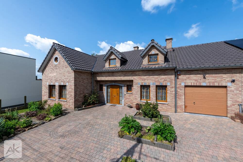 Villa te koop in Grâce-Hollogne 4460 549000.00€ 7 slaapkamers 316.00m² - Zoekertje 603928