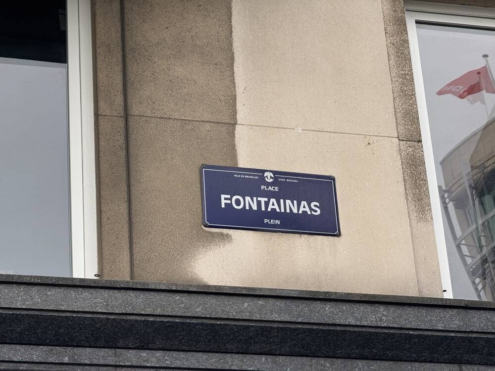 Handelszaak te  koop in Brussel 1000 295000.00€ 0 slaapkamers m² - Zoekertje 604844