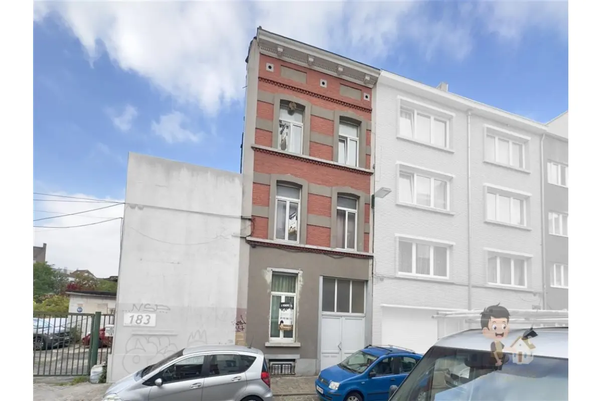 Appartementsgebouw te  koop in Schaarbeek 1030 399000.00€ 5 slaapkamers 355.00m² - Zoekertje 604420