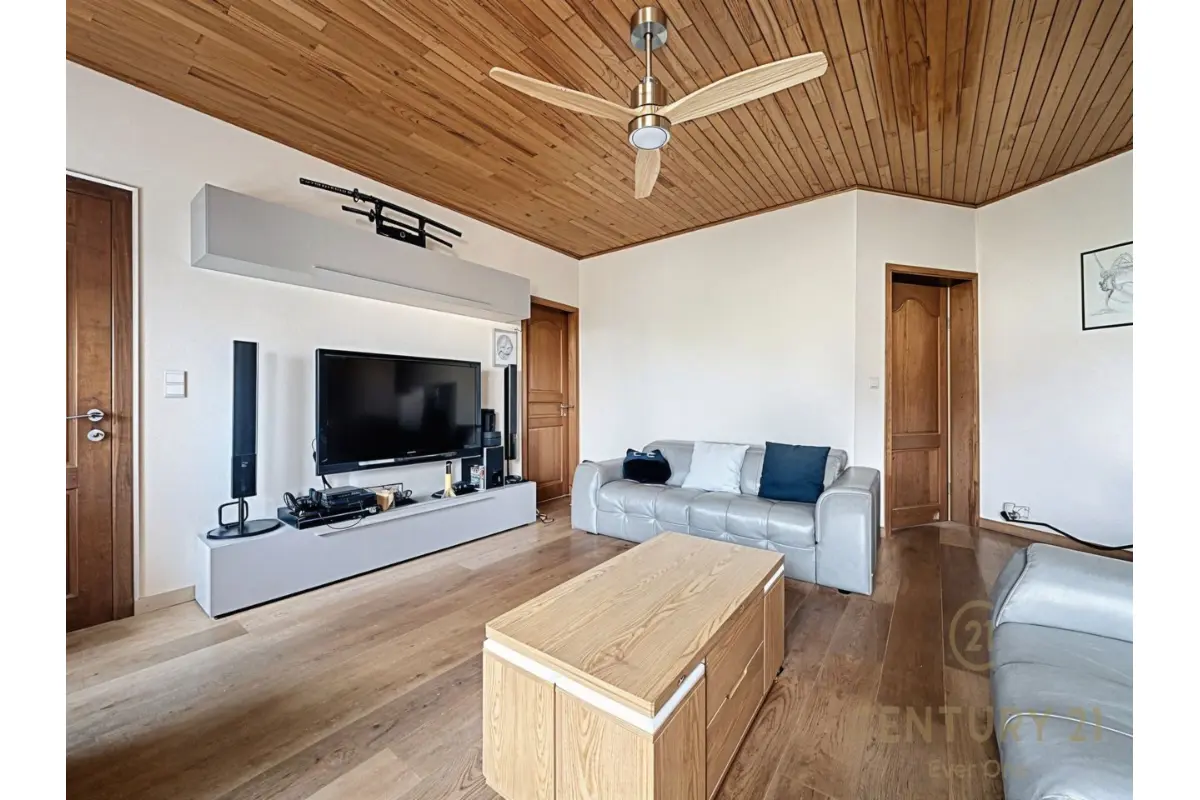 Maison à vendre à Evere 1140 400000.00€ 3 chambres 245.00m² - annonce 675790