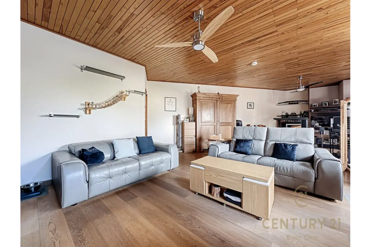 Huis te  koop in Evere 1140 400000.00€ 3 slaapkamers 245.00m² - Zoekertje 675790