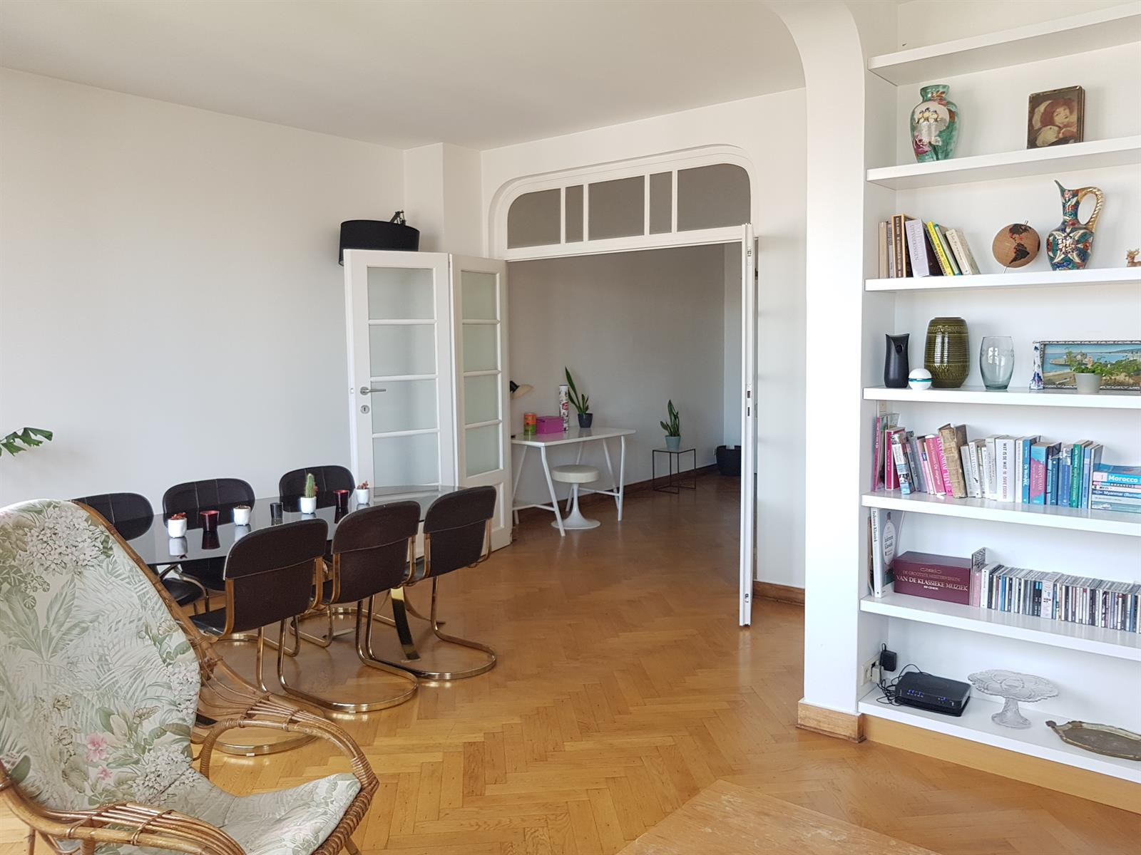 Appartement te  huur in Vorst 1190 1100.00€ 1 slaapkamers 85.00m² - Zoekertje 605445
