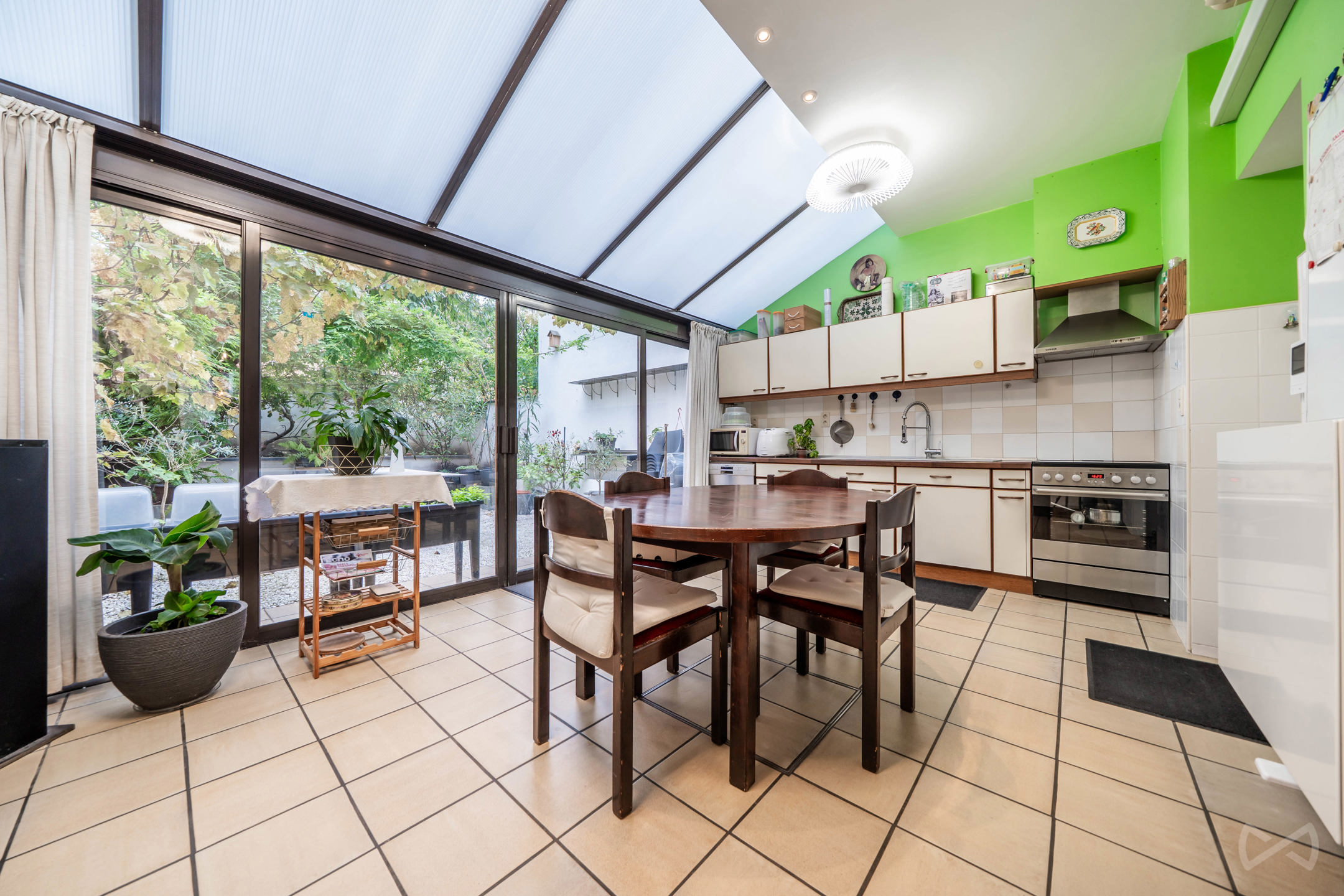 Huis te koop in Sint-Jans-Molenbeek 1080 430000.00€ 4 slaapkamers 169.00m² - Zoekertje 606014
