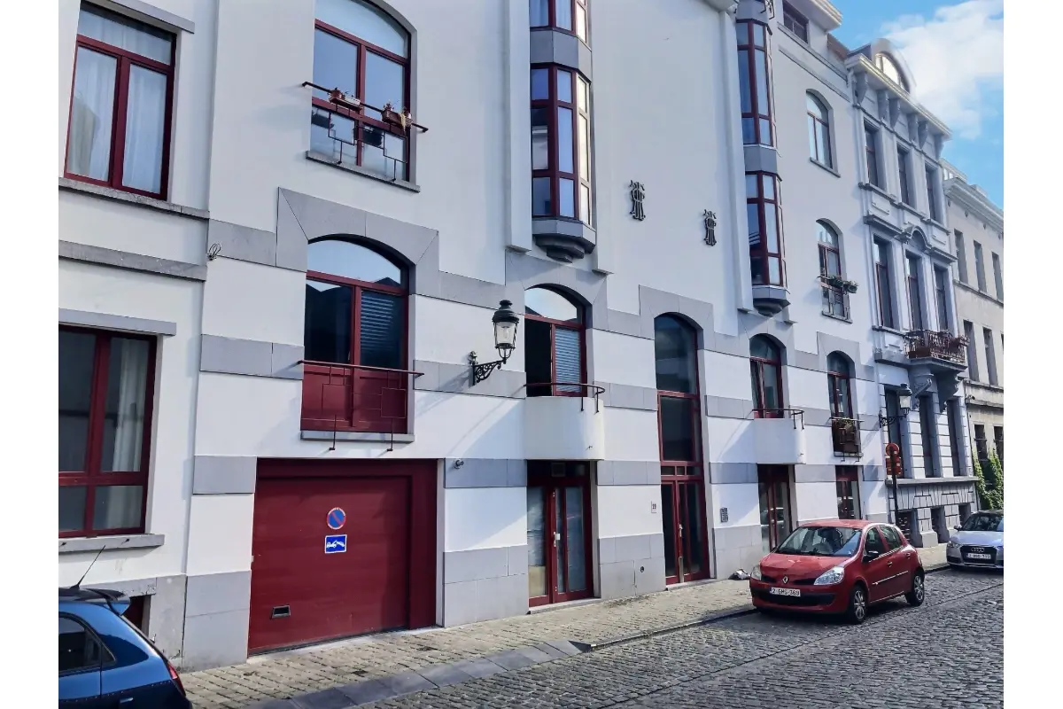 Handelszaak te  in Brussel 1000 275000.00€  slaapkamers 85.00m² - Zoekertje 605629