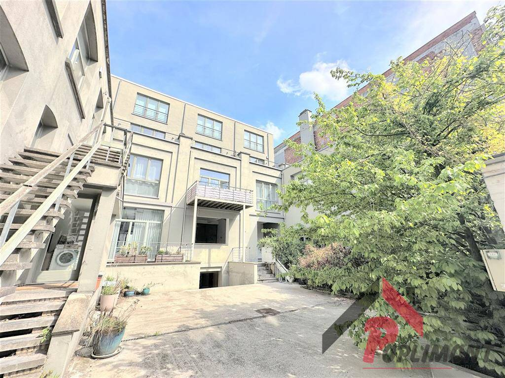 Duplex te  huur in Sint-Jans-Molenbeek 1080 1850.00€ 2 slaapkamers 233.00m² - Zoekertje 605376