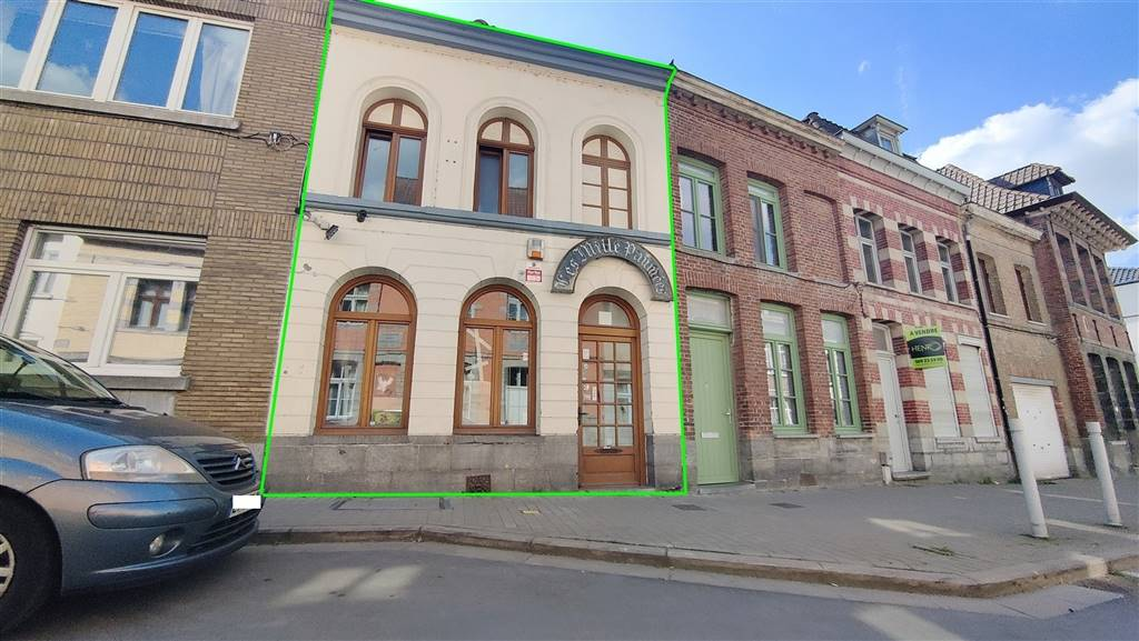 Appartementsgebouw te koop in Doornik 7500 130000.00€ 2 slaapkamers m² - Zoekertje 605427