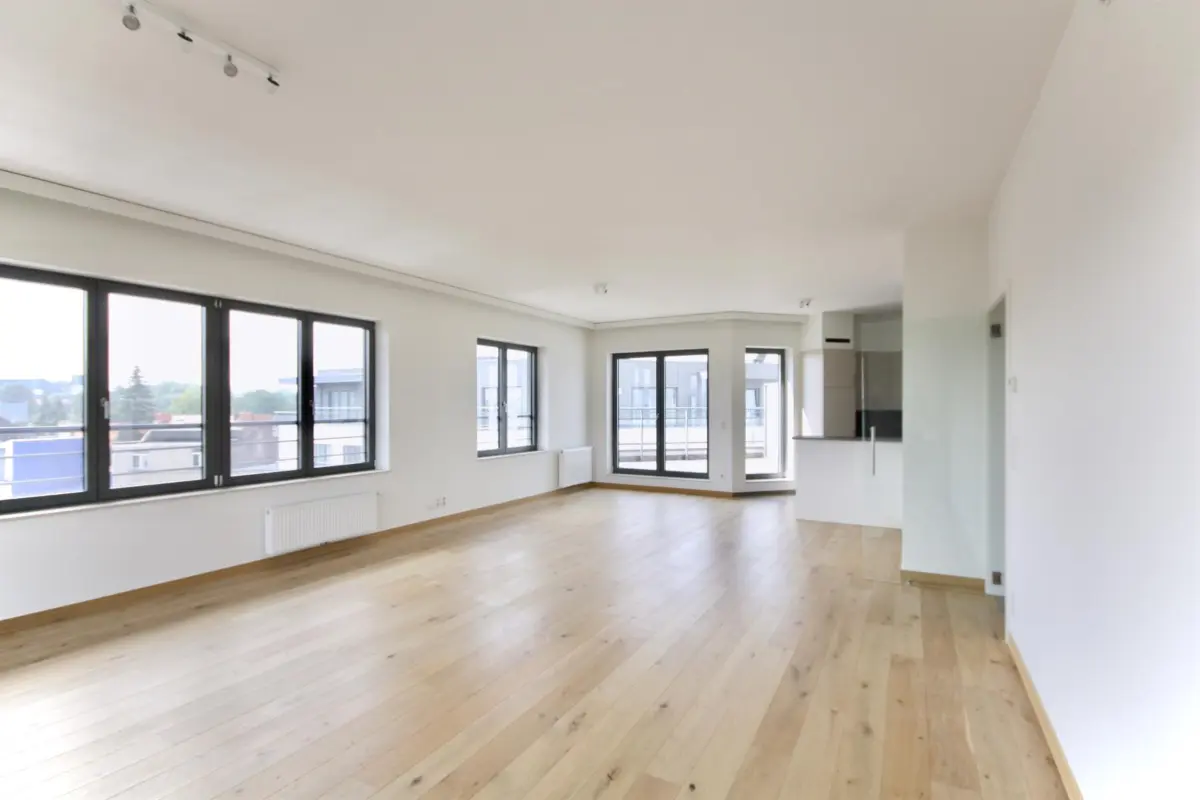 Penthouse à louer à Auderghem 1160 2060.00€ 2 chambres 118.00m² - annonce 605593