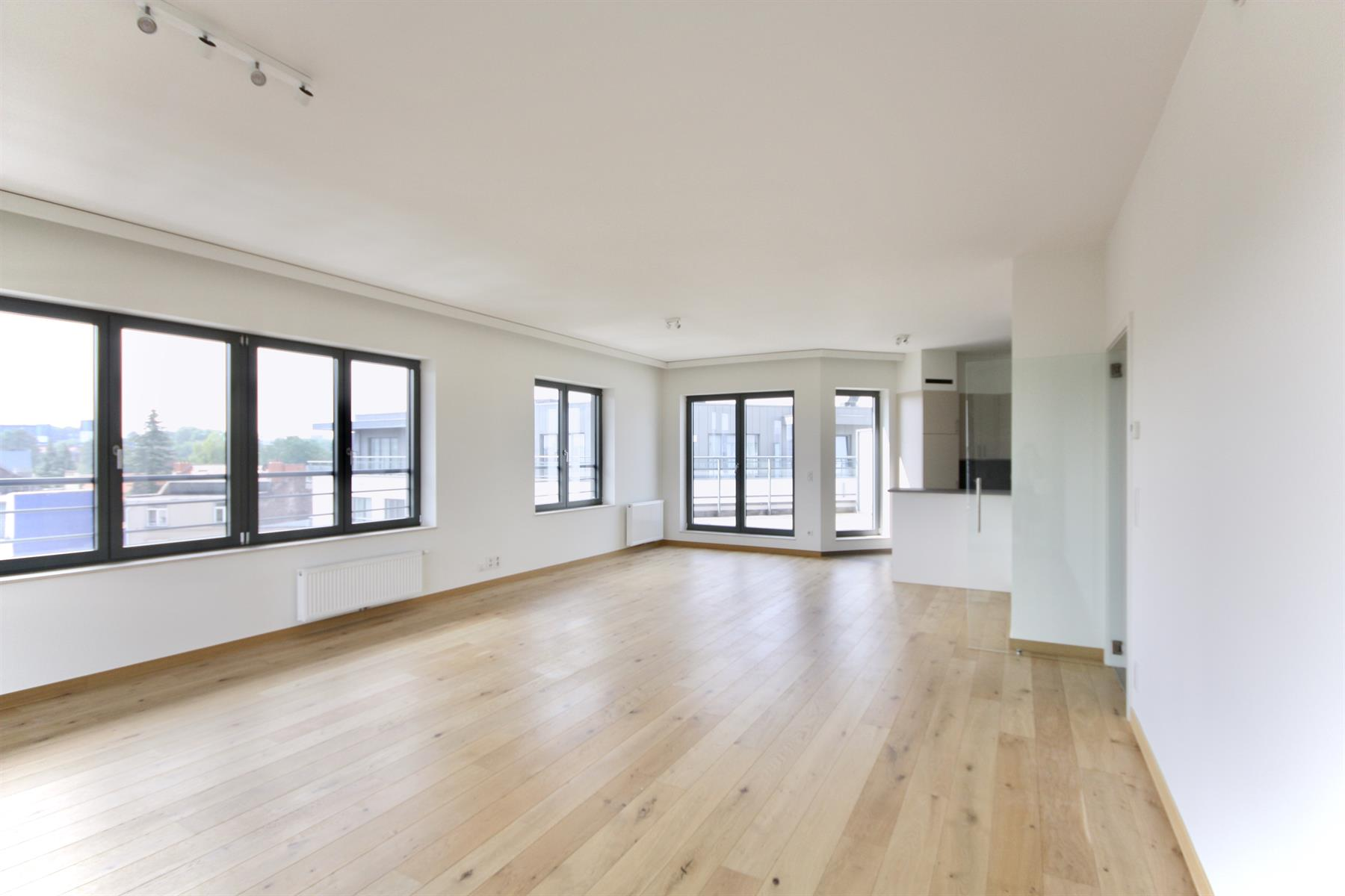 Appartement te huur in Oudergem 1160 2060.00€ 2 slaapkamers 118.00m² - Zoekertje 605593