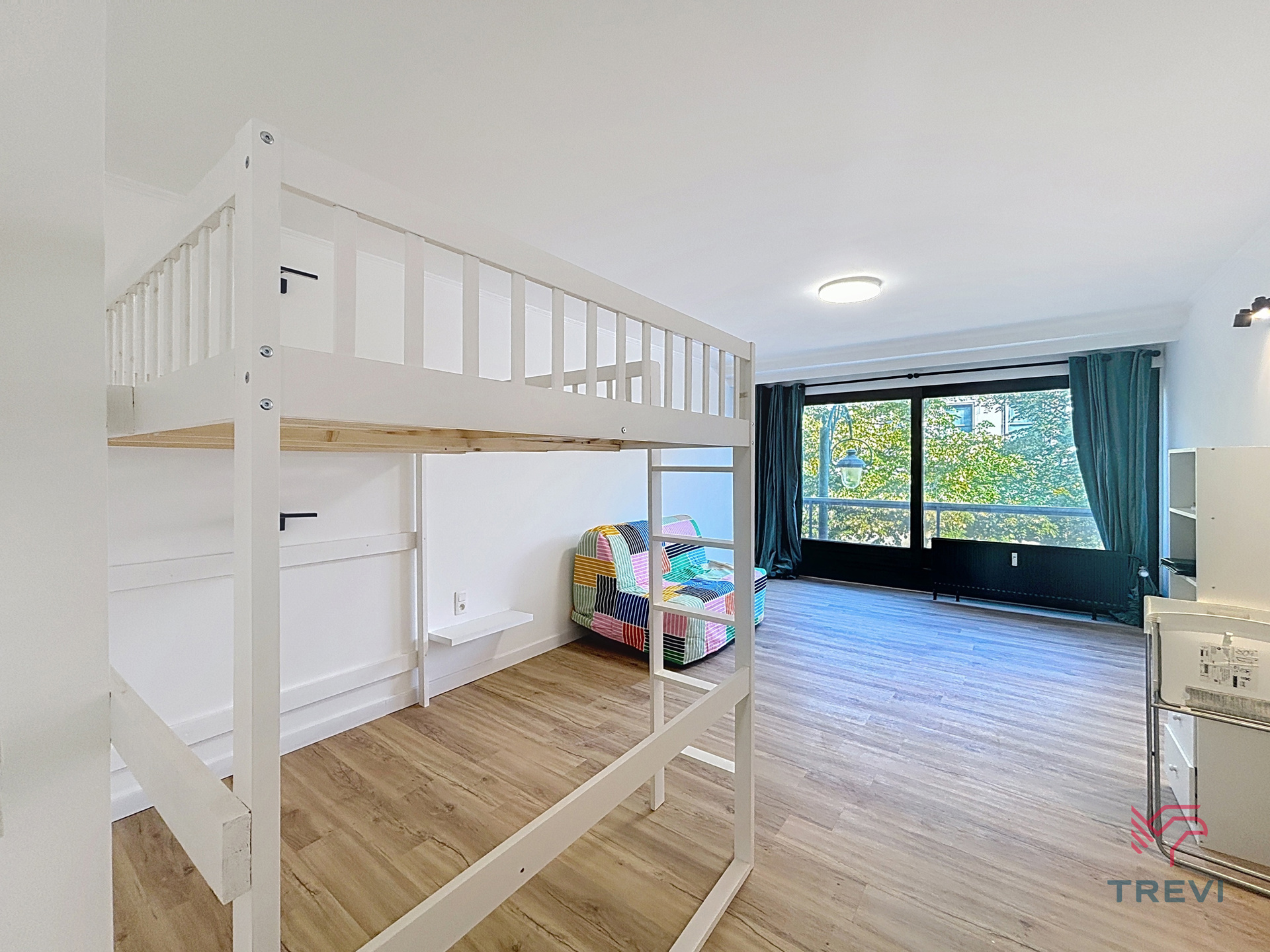 Appartement à louer à Etterbeek 1040 750.00€ 0 chambres 36.00m² - annonce 605922
