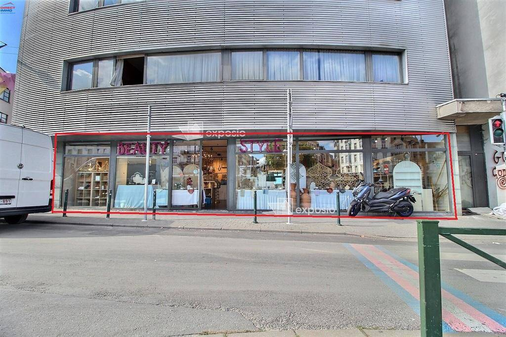 Handelszaak te  koop in Brussel 1000 450000.00€  slaapkamers 200.00m² - Zoekertje 605467