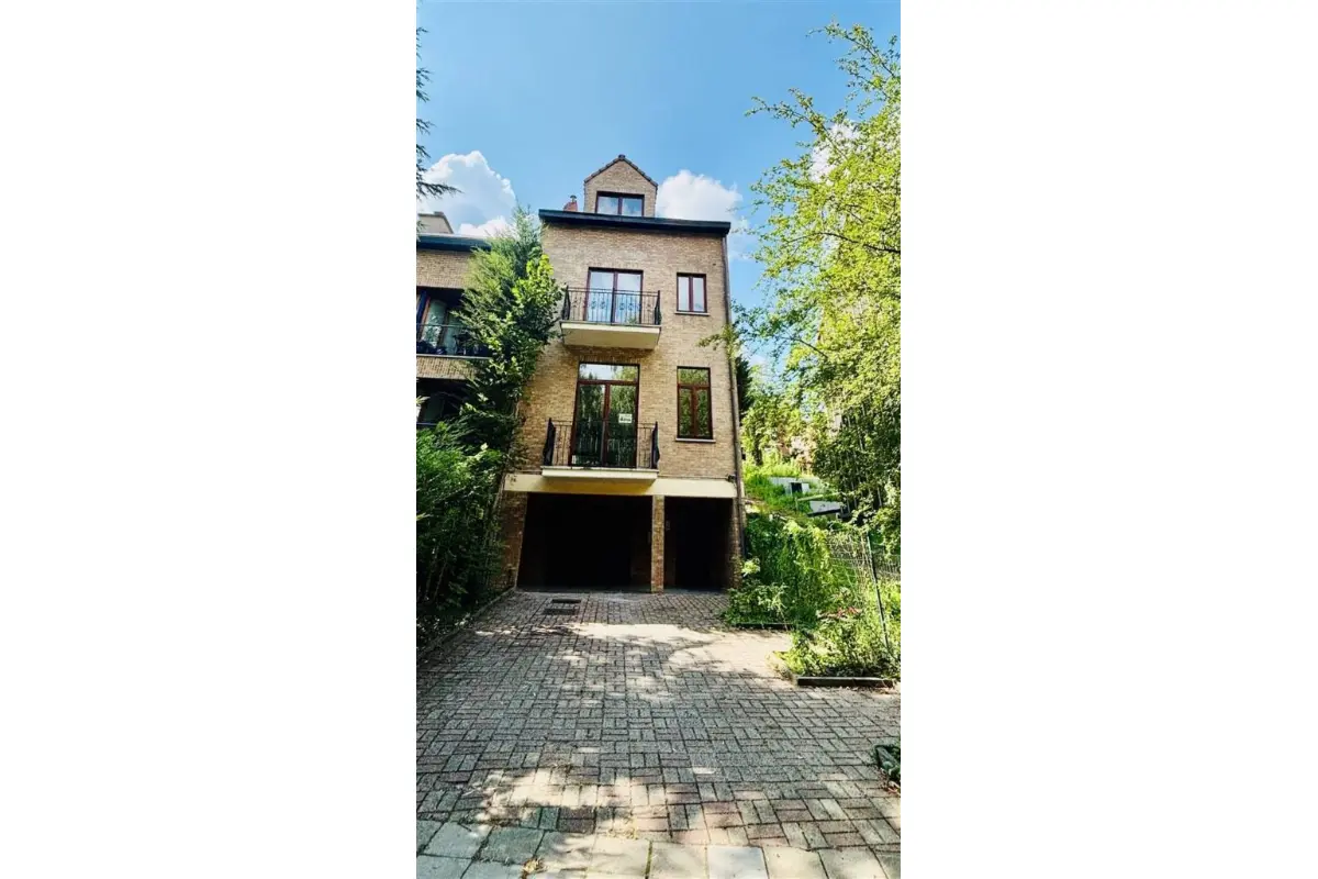 Huis te  in Watermaal-Bosvoorde 1170 890000.00€ 5 slaapkamers 283.00m² - Zoekertje 605484