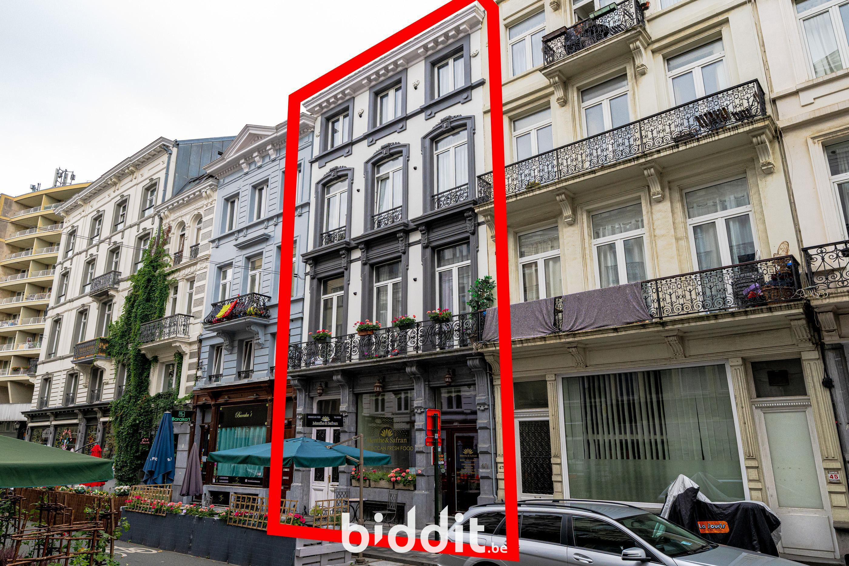Huis te koop in Brussel 1000 1200000.00€ 6 slaapkamers m² - Zoekertje 605518
