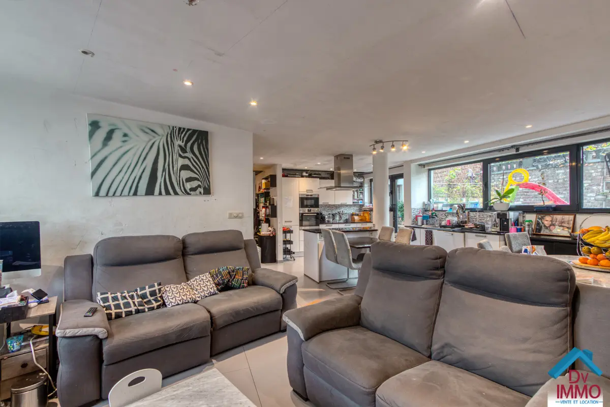 Benedenverdieping te  koop in Vorst 1190 390000.00€ 3 slaapkamers 100.00m² - Zoekertje 607047