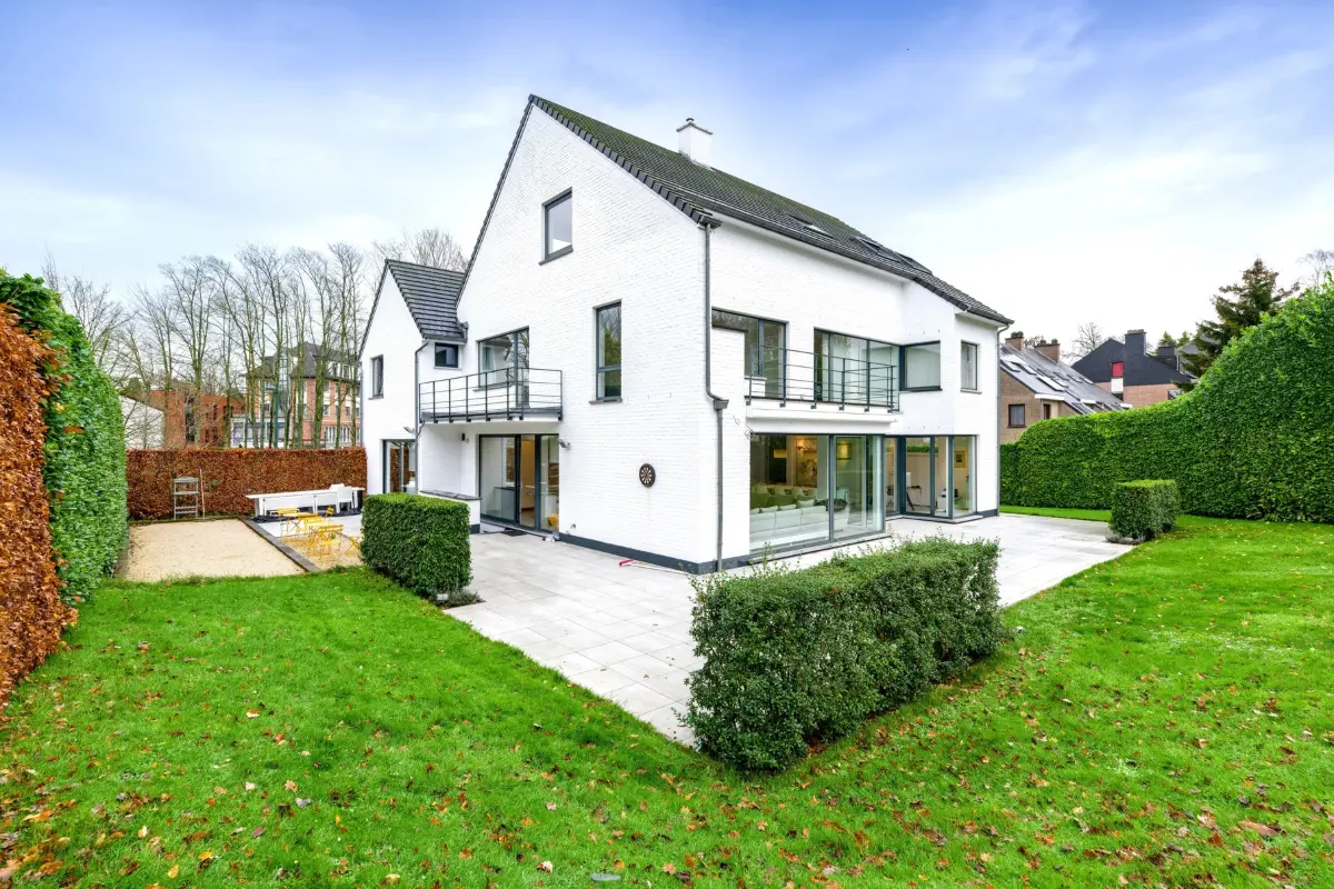 Villa te koop in Sint-Pieters-Woluwe 1150 2250000.00€ 8 slaapkamers 456.00m² - Zoekertje 606485