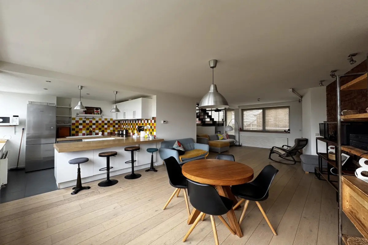 Triplex à à Saint-Gilles 1060 1500.00€ 2 chambres 150.00m² - annonce 606667