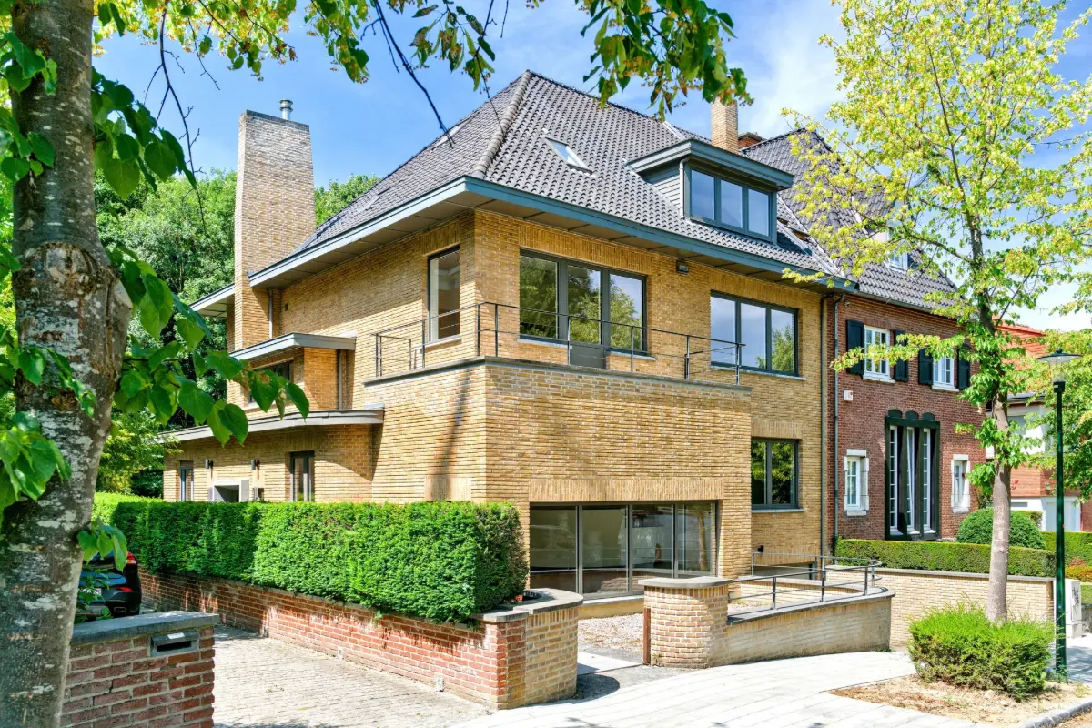 Villa te  koop in Ukkel 1180 1750000.00€ 5 slaapkamers 370.00m² - Zoekertje 606951