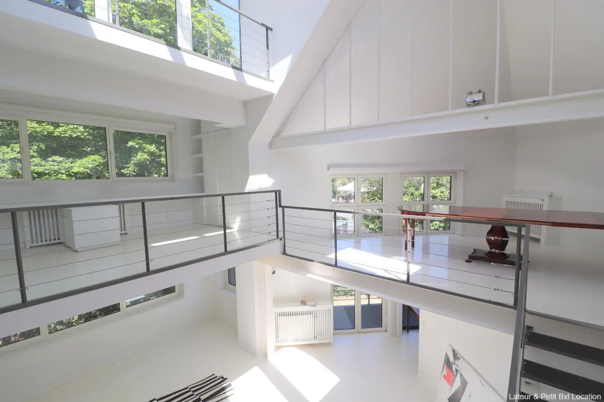 Huis te huur in Ukkel 1180 3500.00€ 3 slaapkamers 290.00m² - Zoekertje 606617