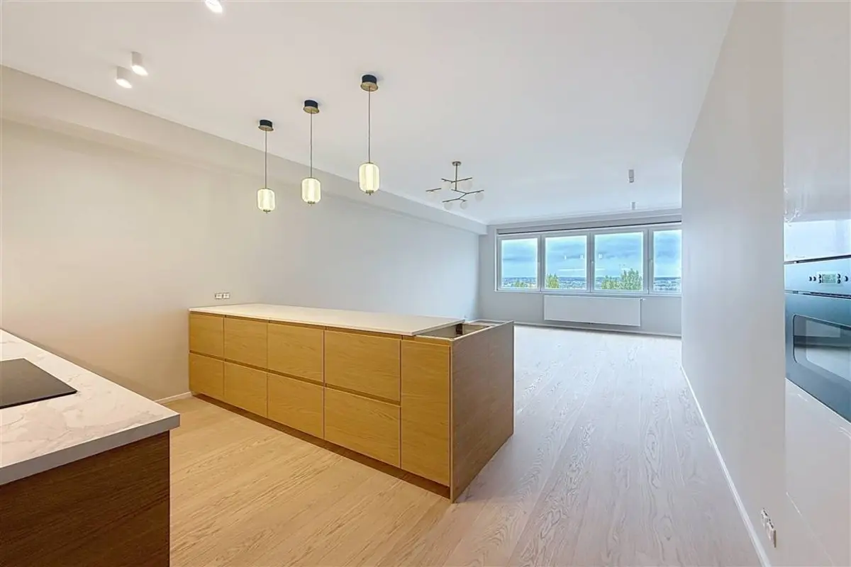 Appartement te  huur in Vorst 1190 1475.00€ 3 slaapkamers 106.00m² - Zoekertje 607195