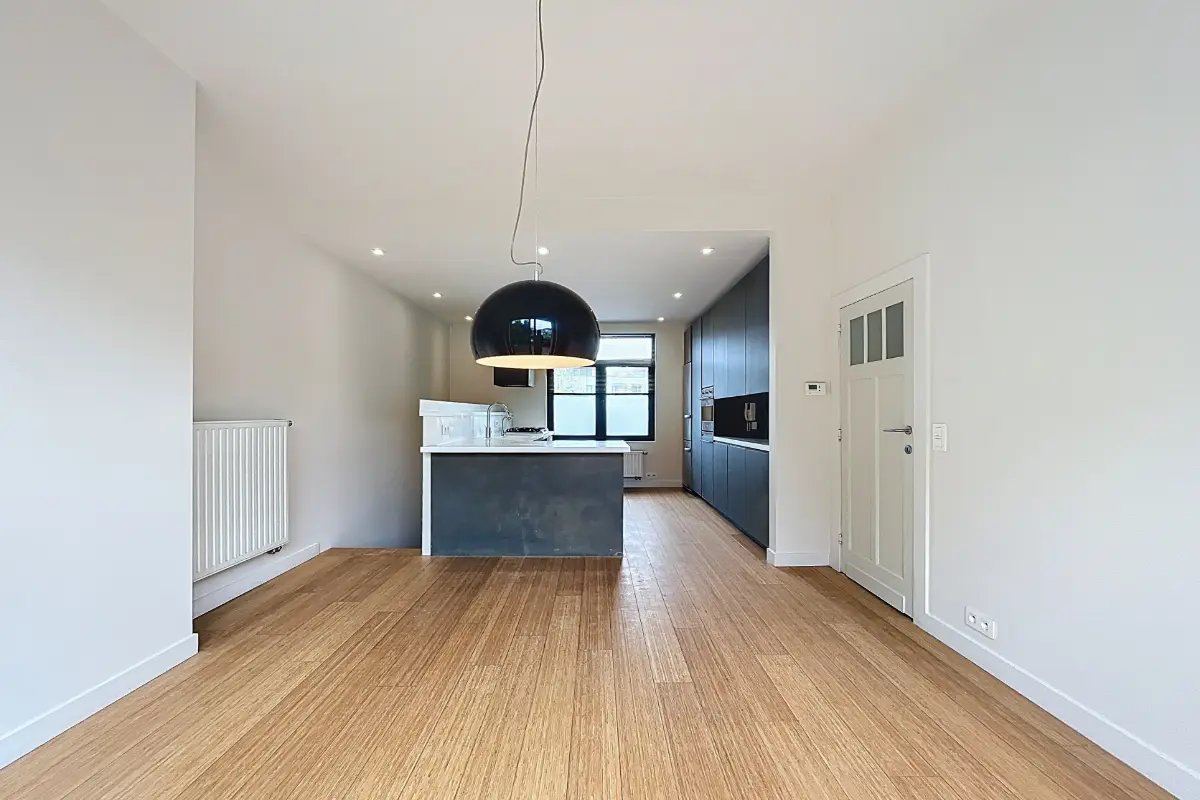 Huis te huur in Ukkel 1180 2200.00€ 3 slaapkamers 185.00m² - Zoekertje 607024