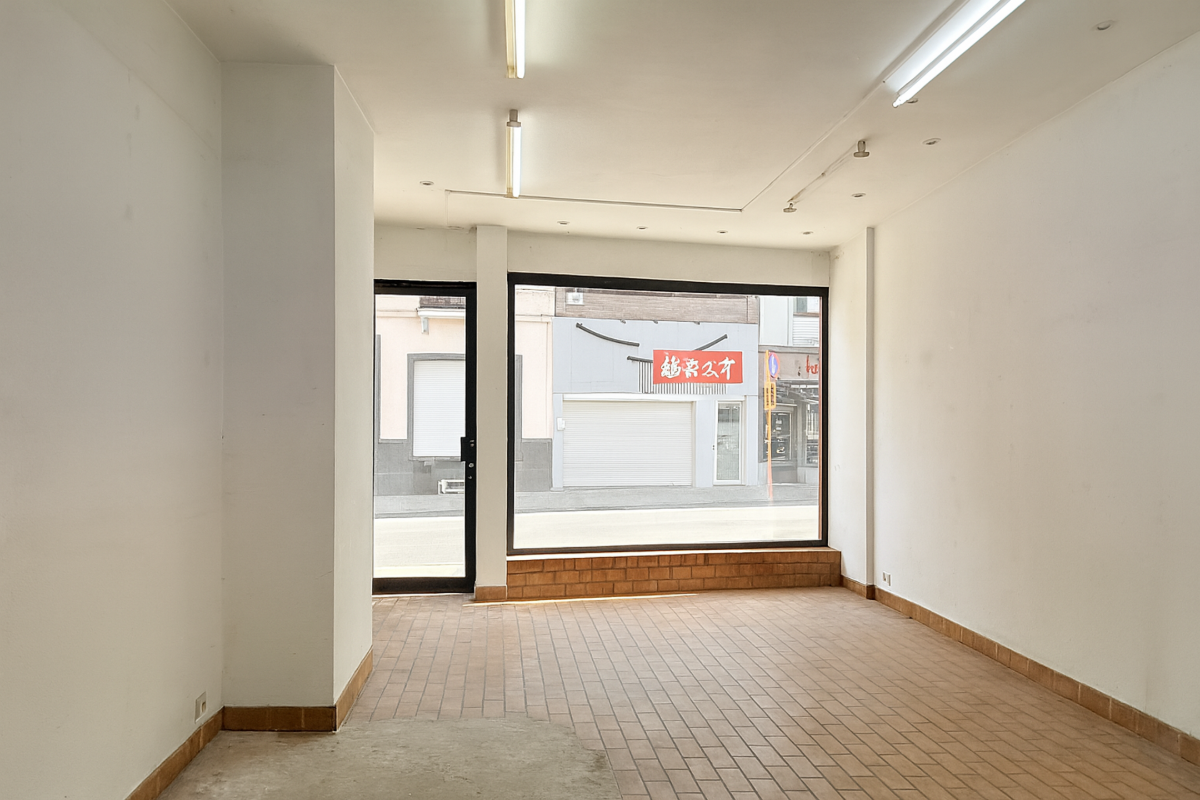 Handelszaak te huur in Elsene 1050 2000.00€ slaapkamers 100.00m² - Zoekertje 606502