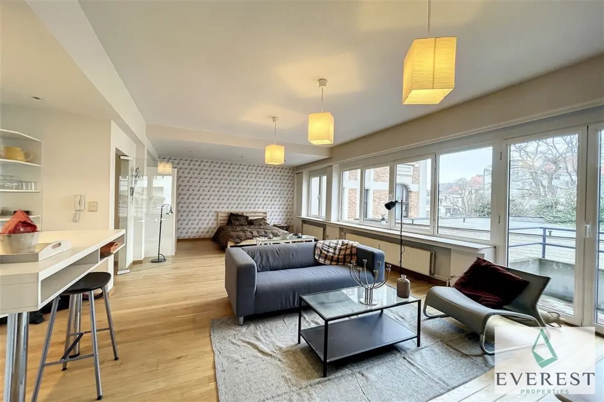 Appartement à louer à Saint-Gilles 1060 1100.00€ 1 chambres 40.00m² - annonce 606577