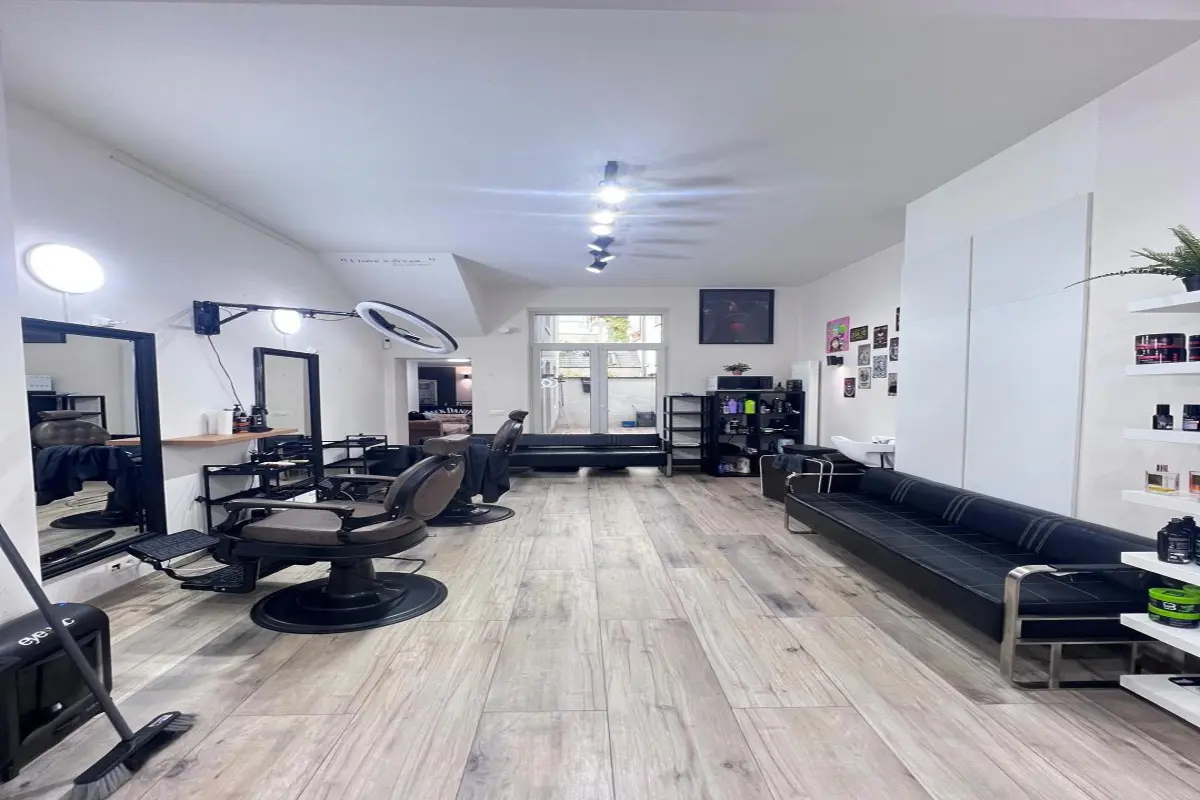 Handelszaak te huur in Sint-Gillis 1060 1600.00€ slaapkamers 100.00m² - Zoekertje 607708