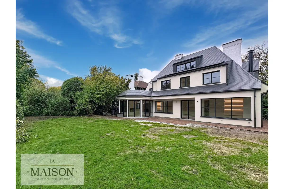 Villa à louer à Woluwe-Saint-Pierre 1150 5900.00€ 5 chambres 300.00m² - annonce 607529