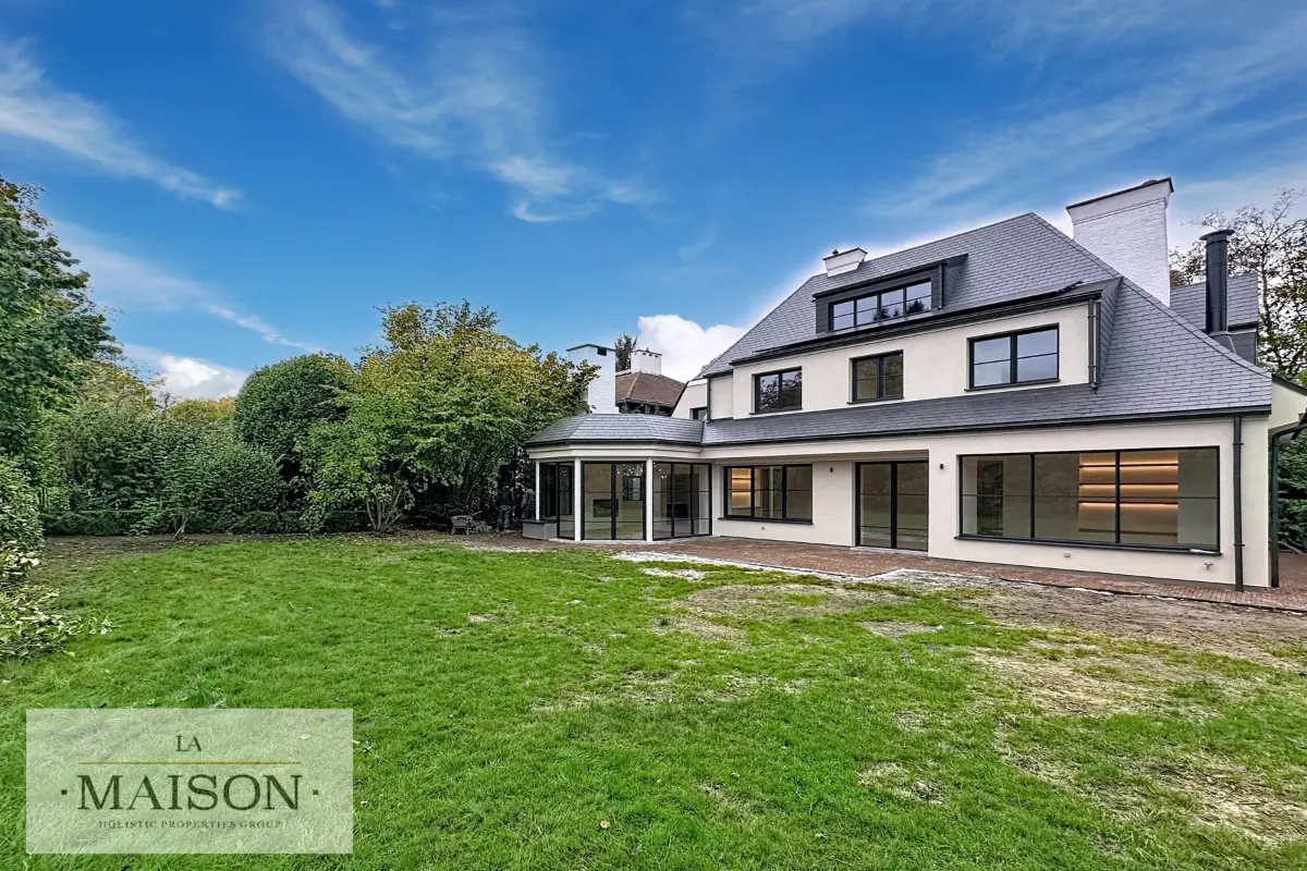 Villa te huur in Sint-Pieters-Woluwe 1150 5900.00€ 5 slaapkamers 300.00m² - Zoekertje 607529